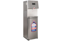 May Nuoc Nong Lanh Toshiba Rwf W1830uvbv T Den 2 Org