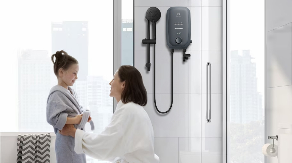 Máy nước nóng Electrolux EWE451RB-G6