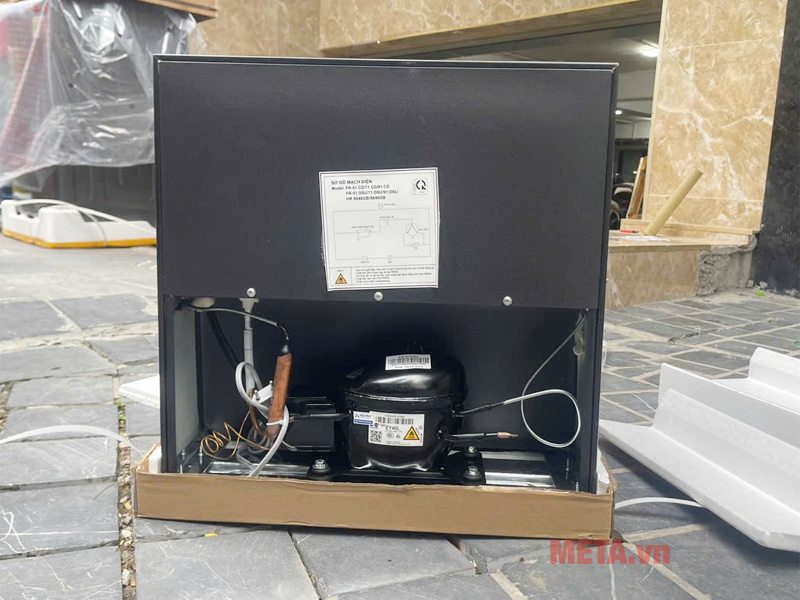 tủ lạnh mini Funiki FR-51DSU sử dụng công nghệ làm lạnh trực tiếp cho thực phẩm làm lạnh đều hơn