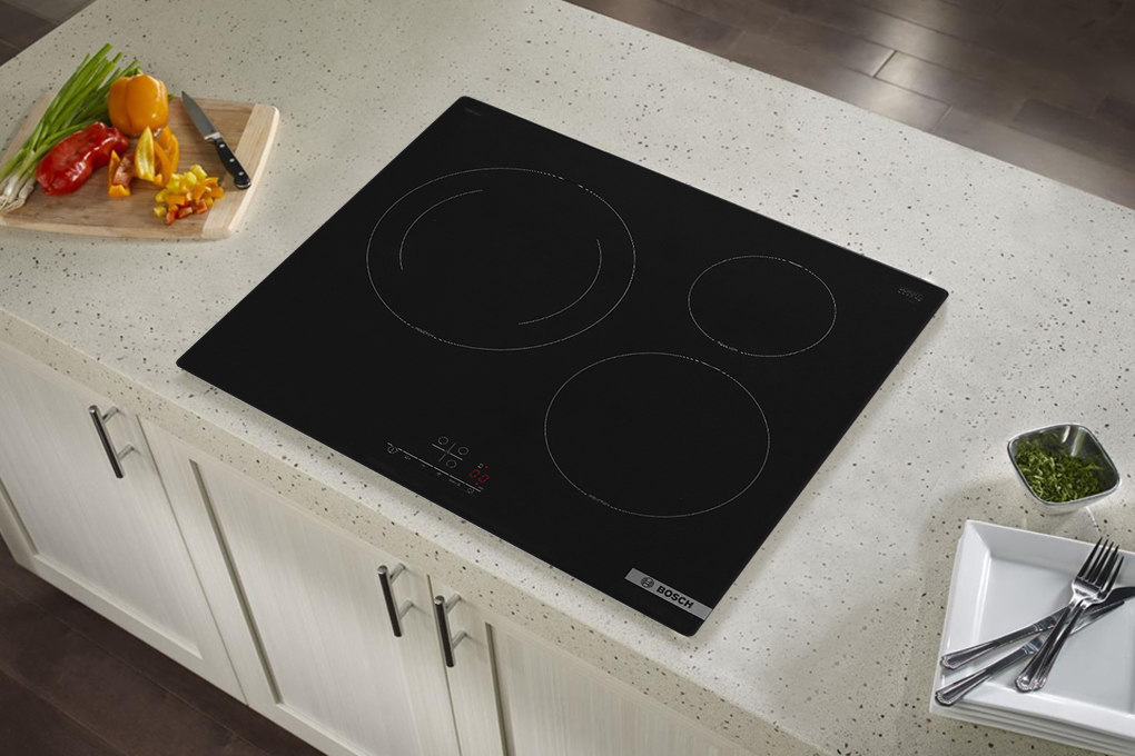 Bếp từ 3 vùng nấu Bosch PUJ61RBB5E 